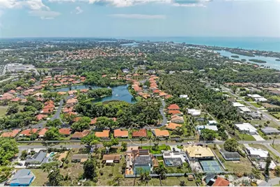 246 Laurel Hollow Drive #23, Nokomis, FL 34275 - Photo 2