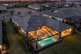 262 Crystal Waters Dr, Sarasota, FL 34240 - Photo 8