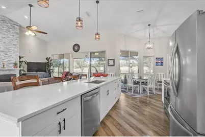 4427 Highland Oaks Circle, Sarasota, FL 34235 - Photo 4