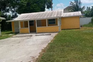 805 22nd Ave W, Bradenton, FL 34205 - Photo 4