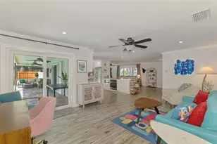 5410 Creeping Hammock Dr, Sarasota, FL 34231 - Photo 14