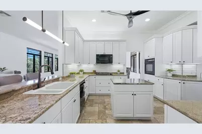 5935 River Forest Circle, Bradenton, FL 34203 - Photo 14