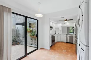 135 Woodland Pl, Osprey, FL 34229 - Photo 14