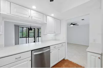 135 Woodland Place, Osprey, FL 34229 - Photo 12