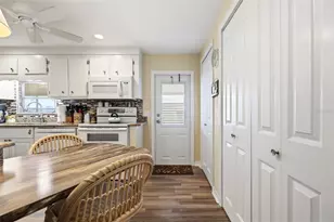 5509 Bermuda Ct, Bradenton, FL 34207 - Photo 4