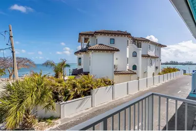 117 7th Street N #35, Bradenton Beach, FL 34217 - Photo 12