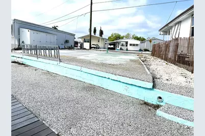 6905 W Bayou Lane, Bradenton, FL 34207 - Photo 2