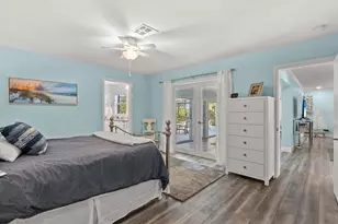 704 Tropical Cir, Sarasota, FL 34242 - Photo 28