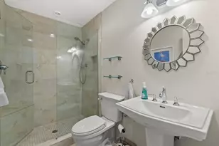 704 Tropical Cir, Sarasota, FL 34242 - Photo 26