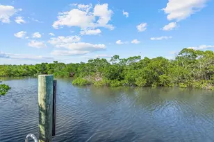 704 Tropical Cir, Sarasota, FL 34242 - Photo 40