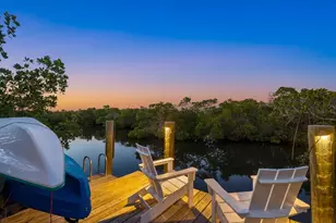 704 Tropical Cir, Sarasota, FL 34242 - Photo 48