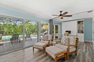 704 Tropical Cir, Sarasota, FL 34242 - Photo 20