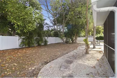 2545 Browning Street, Sarasota, FL 34237 - Photo 42