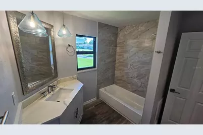 3317 Pine Valley Drive, Sarasota, FL 34239 - Photo 18