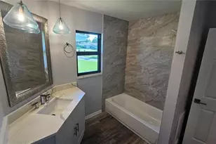 3317 Pine Valley Dr, Sarasota, FL 34239 - Photo 18