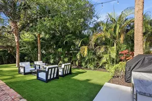 1686 North Dr, Sarasota, FL 34239 - Photo 60