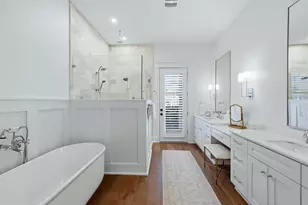 1686 North Dr, Sarasota, FL 34239 - Photo 22