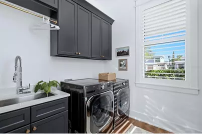 1686 North Drive, Sarasota, FL 34239 - Photo 46