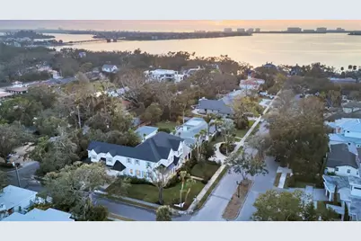 1686 North Drive, Sarasota, FL 34239 - Photo 70