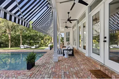 1686 North Drive, Sarasota, FL 34239 - Photo 54