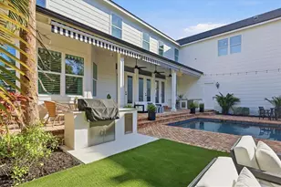 1686 North Dr, Sarasota, FL 34239 - Photo 62