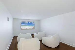 1686 North Dr, Sarasota, FL 34239 - Photo 42