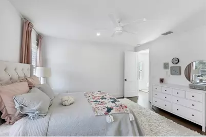 1686 North Drive, Sarasota, FL 34239 - Photo 40