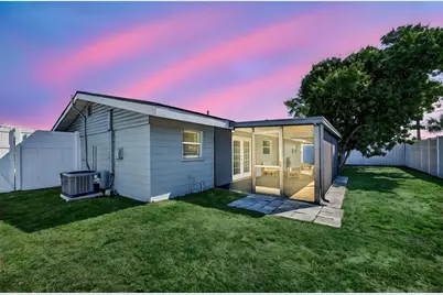 2806 Upper Tangelo Drive, Sarasota, FL 34239 - Photo 28