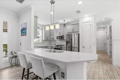 10225 Highland Park Place, Palmetto, FL 34221 - Photo 6