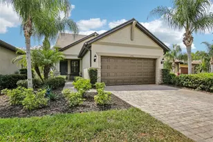 13911 Lido St, Venice, FL 34293 - Photo 2