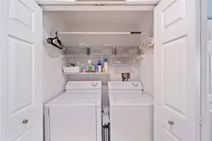 7667 Sweetbay Cir, Bradenton, FL 34203 - Photo 30