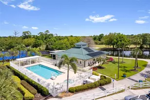 7667 Sweetbay Cir, Bradenton, FL 34203 - Photo 46