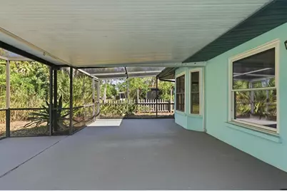 6538 Bluewater Avenue, Sarasota, FL 34231 - Photo 24