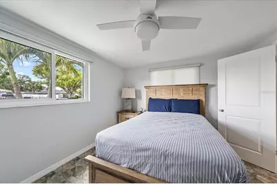 2431 Bispham Road, Sarasota, FL 34231 - Photo 18