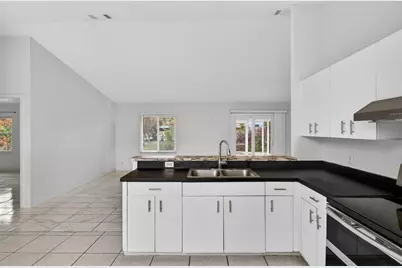 18322 Eblis Avenue, Port Charlotte, FL 33948 - Photo 10