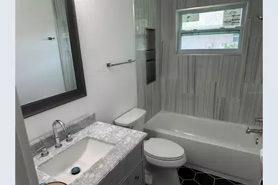 8808 44th Avenue Drive W, Bradenton, FL 34210 - Photo 12