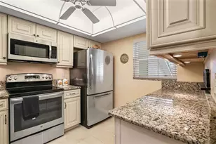 1100 Capri Isles Blvd, Venice, FL 34292 - Photo 12