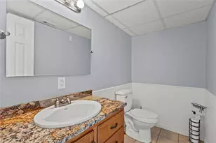 2727 75th St W, Bradenton, FL 34209 - Photo 12