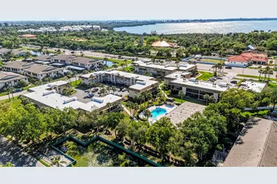 2727 75th Street W #8A2, Bradenton, FL 34209 - Photo 26