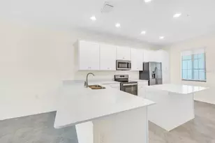 17510 Gawthrop Dr, Lakewood Ranch, FL 34211 - Photo 6