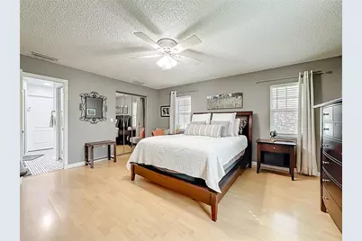 916 87th Street NW, Bradenton, FL 34209 - Photo 10