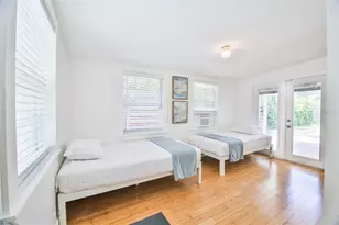 2181 Hyde Park St, Sarasota, FL 34239 - Photo 14