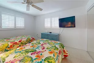 718 Spanish Dr N, Longboat Key, FL 34228 - Photo 14