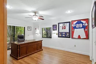 3351 Thornwood Rd, Sarasota, FL 34231 - Photo 30