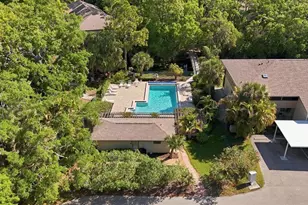 3351 Thornwood Rd, Sarasota, FL 34231 - Photo 50