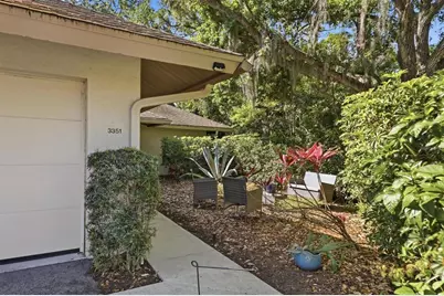 3351 Thornwood Road #3351, Sarasota, FL 34231 - Photo 2