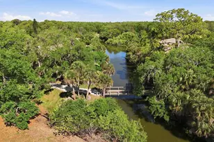 3351 Thornwood Rd, Sarasota, FL 34231 - Photo 52