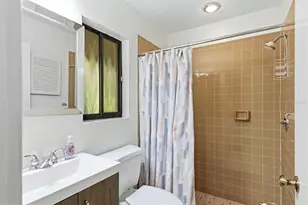 3351 Thornwood Rd, Sarasota, FL 34231 - Photo 32