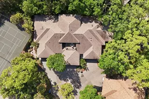 3351 Thornwood Rd, Sarasota, FL 34231 - Photo 8