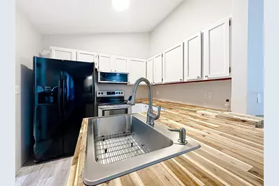 4019 NW 17th Terrace, Gainesville, FL 32605 - Photo 8